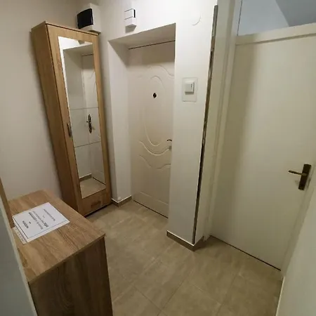 Daire Apartman 1 *